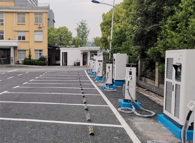 Latest company case about Public Fast EV Charging Stations