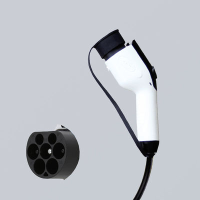 IEC 62196-2 Type 2 Car Charger 3.5kw 16A Mobile EV Charging Station
